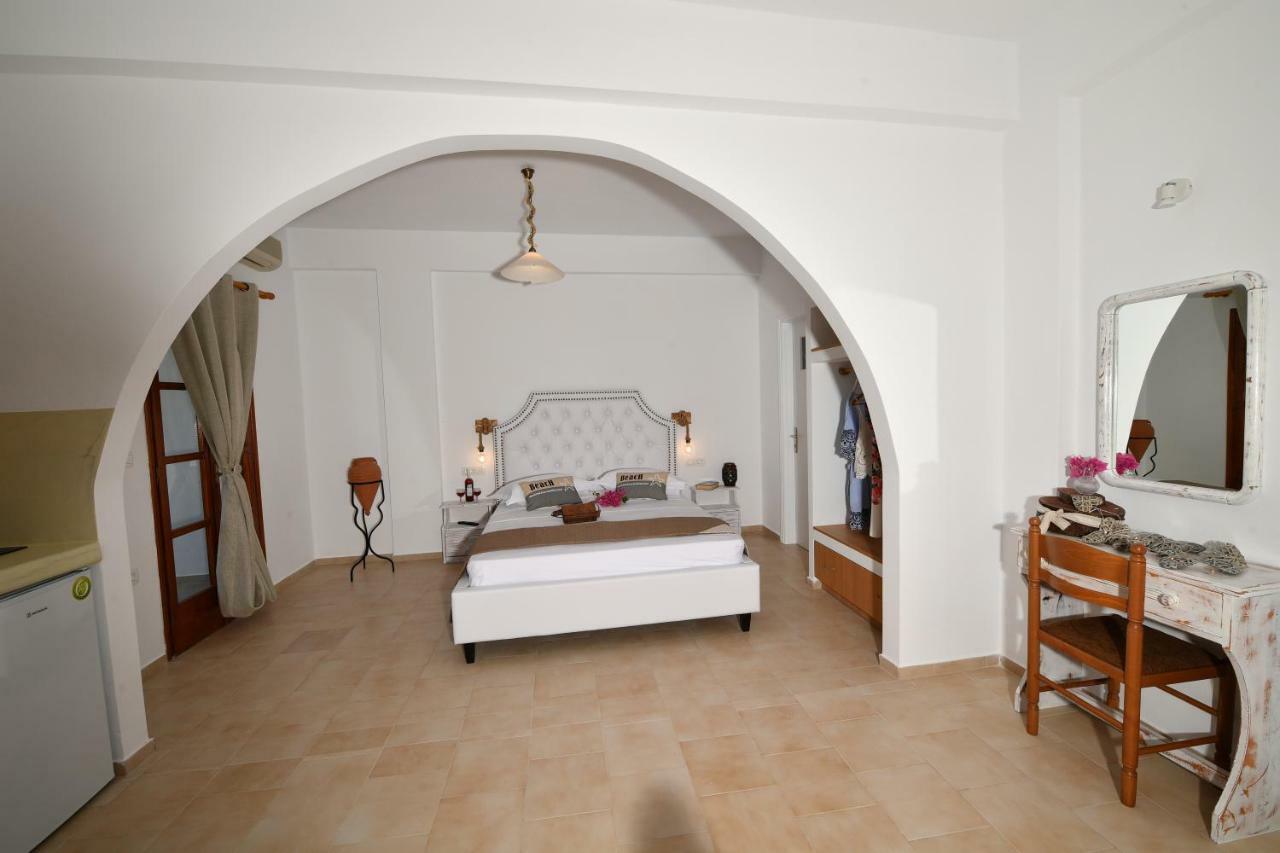 Philoxenia Hotel & Studios Perissa  Dış mekan fotoğraf
